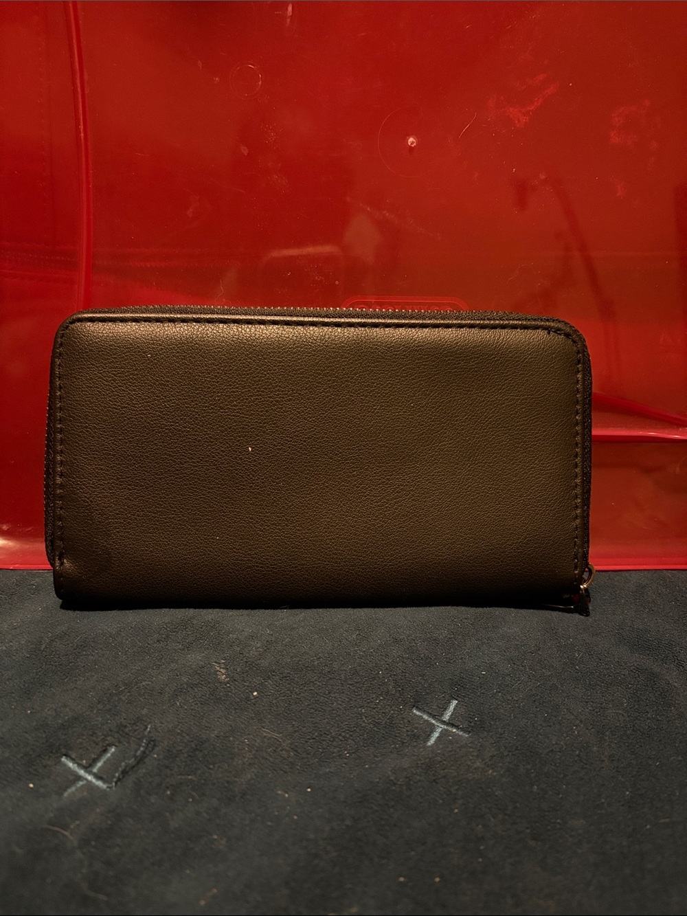 Classic Black Women’s Long Zip Wallet
